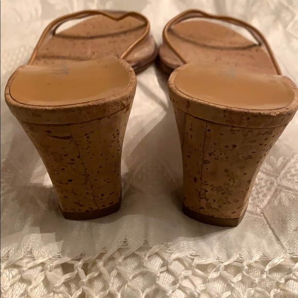 VINTAGE SALVATORE FERRAGAMO - Picture 2 of 3